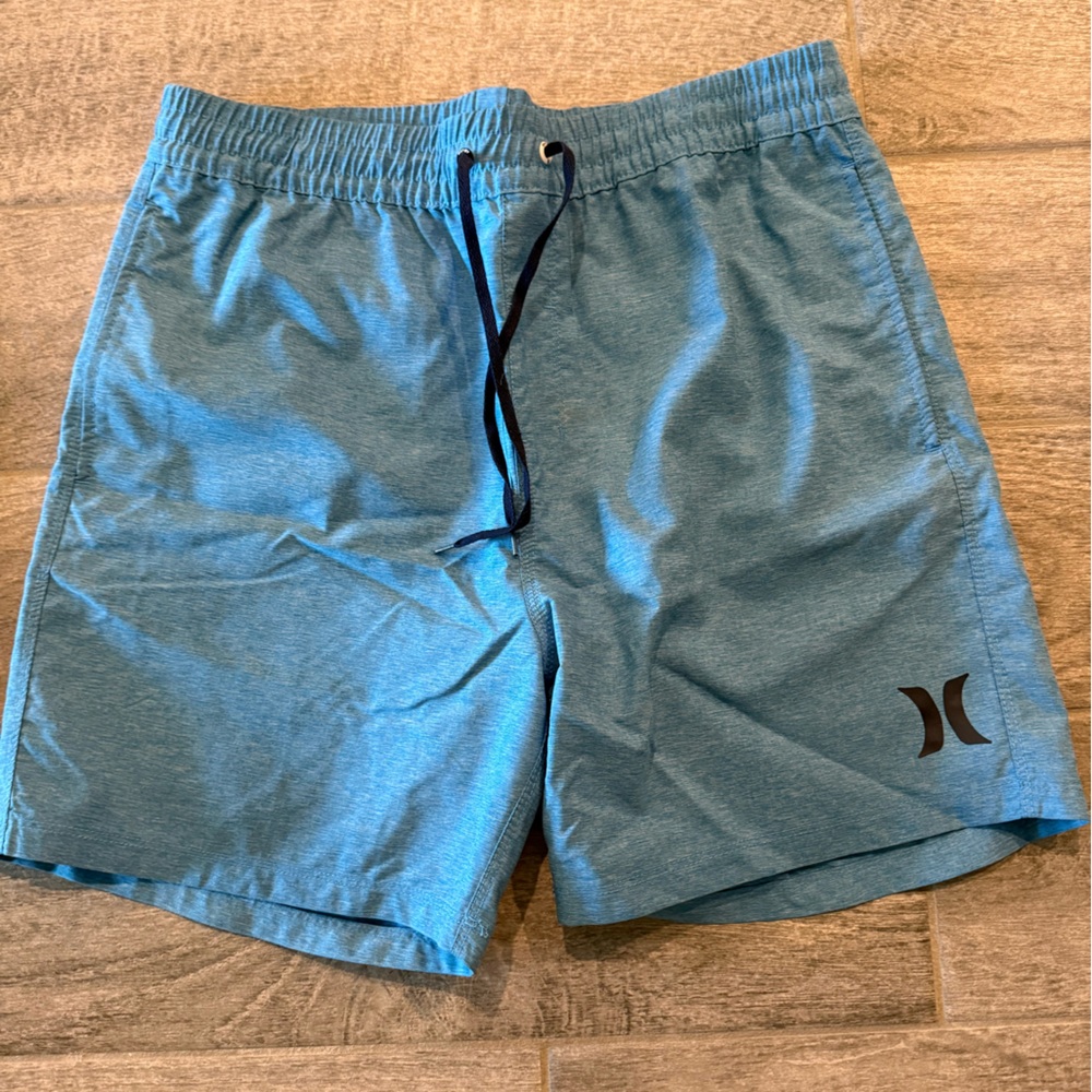 Hurley men shorts